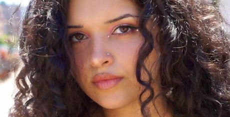 Chloe Alexander model free picture