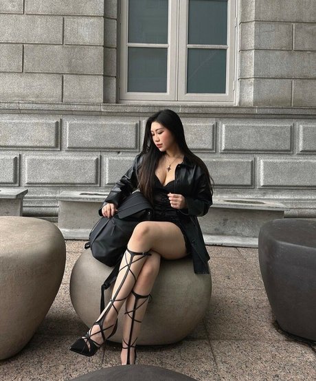 ashl xy model sexy gallery