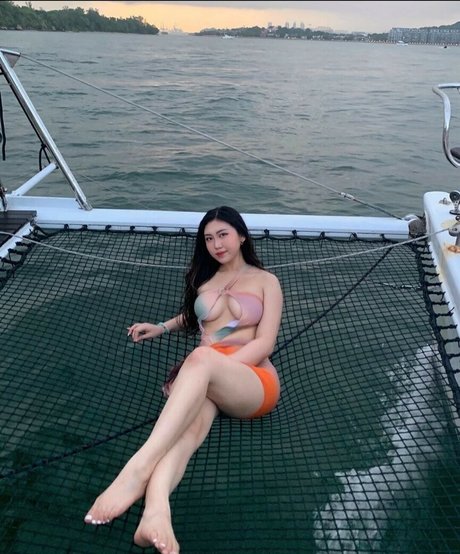 ashl xy model sex pics