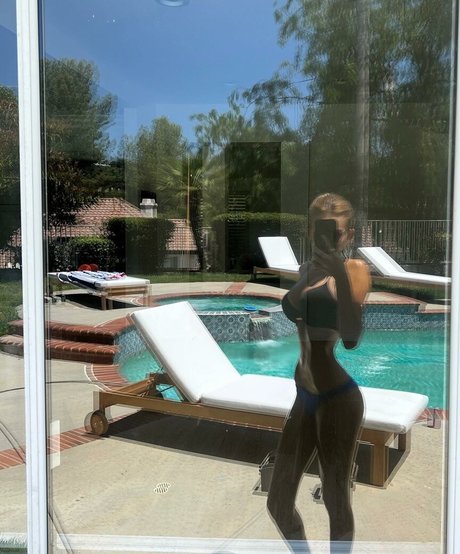 Valeria Marquez star top galleries