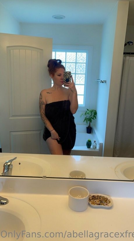 abellagracexfree exclusive actress img