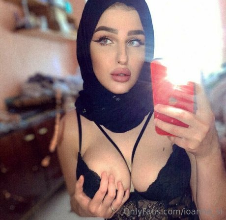 ioanna si nice star pics