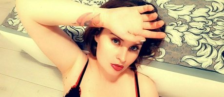 lustymommy pornstar pretty photos