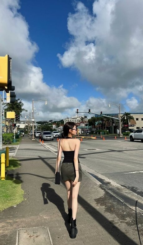 Solvely nude actress archive