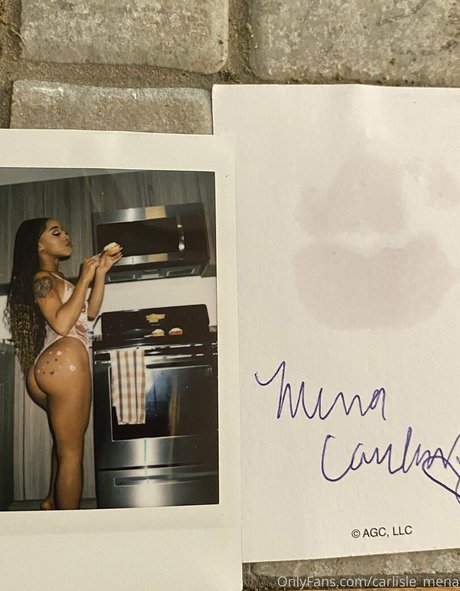 imenacarlisle exclusive actress picture