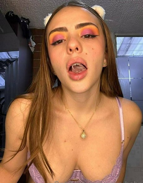 clara bohr hd actress img