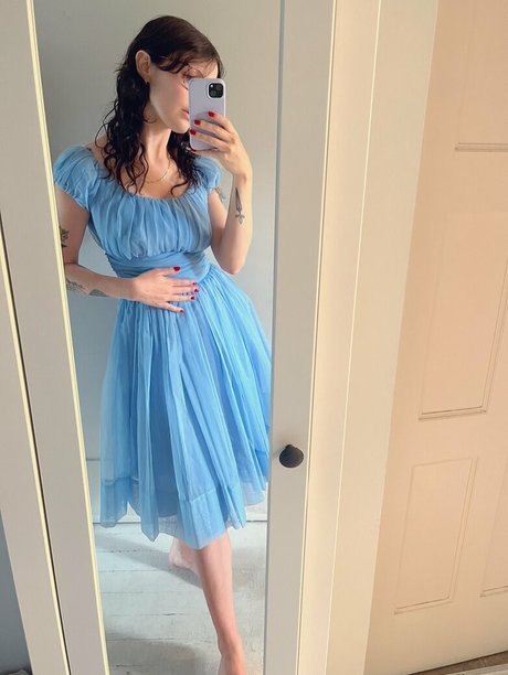 Faith King star galleries