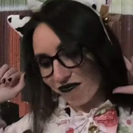 ShyGothExhib beautiful actress photos