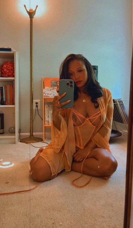 Amanda Michelle Watson model art pictures