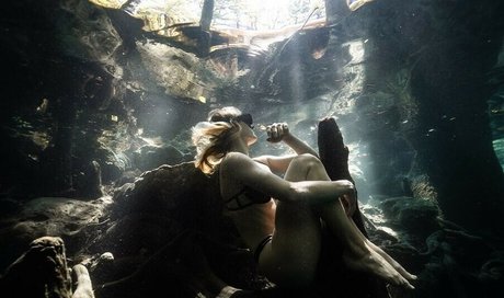 Katie Pentz sex model img