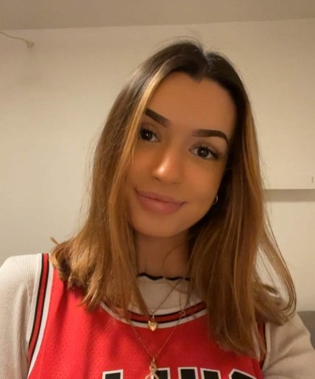 NoraExplorer pornographic star galleries