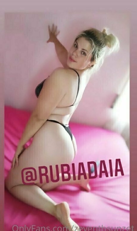 zeventhsunzet star adult photo