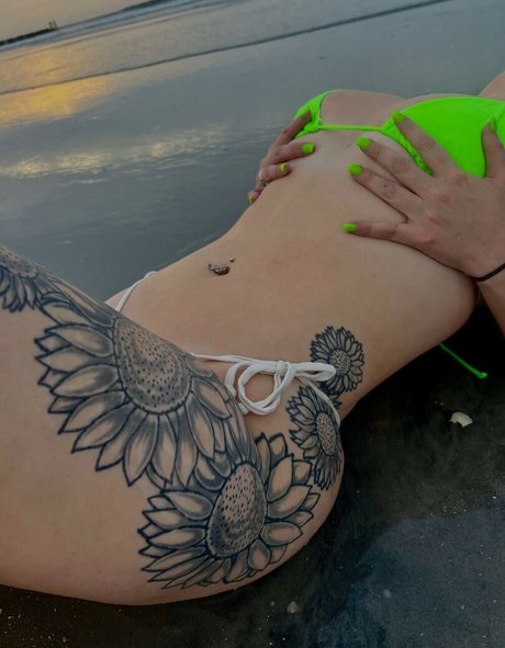 keykeyxoxo naked pornstar archive