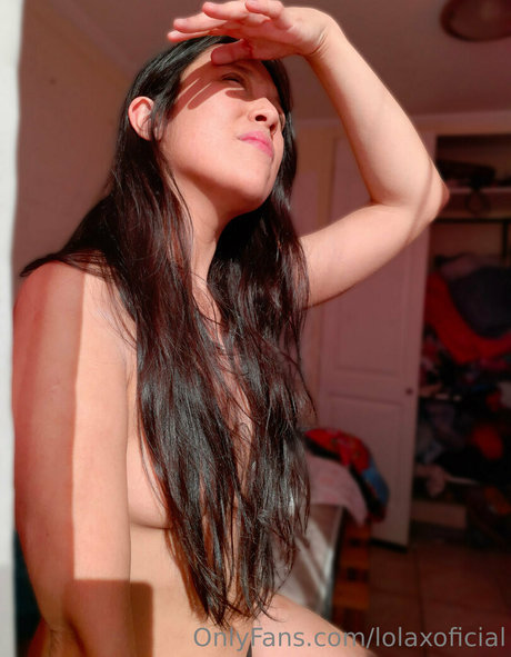 lolaxoficial sex star img