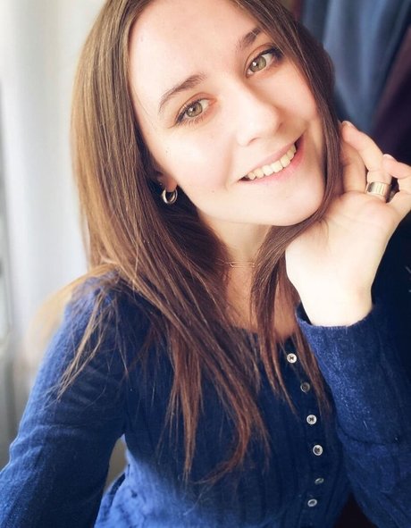 Lunatissa pornstar beautiful gallery