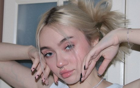 adelewilson__ pretty star image