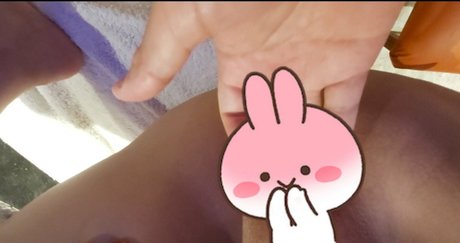 zzwei7 model pretty photo