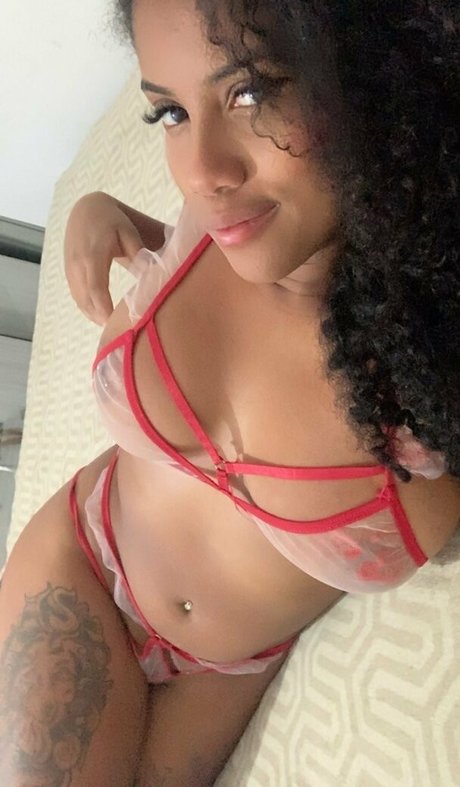 Thayzinhaxxx perfect star pics