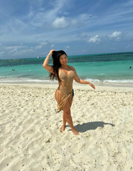 serenasu naked pornstar pics