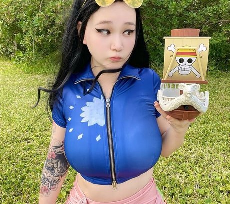 yuricosplayer star pornographic archive