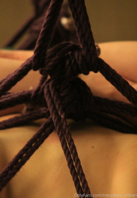 trenzalore shibari model sex pic