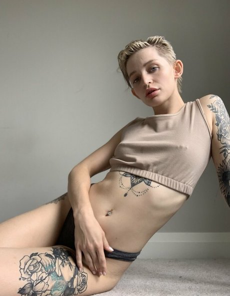 samanthaknoxxx exclusive model images