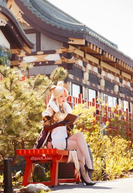 Quick kiwi model adult images