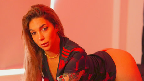 lucianamilessix pornstar erotic picture