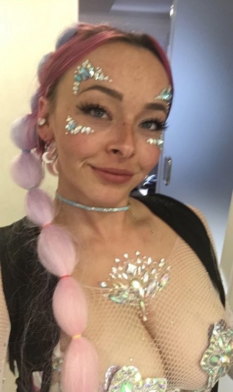 PeachsnBean pornstar nudes pics