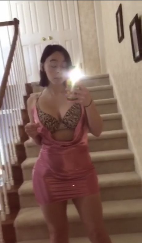 PeachsnBean star porn gallery