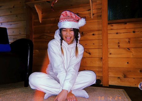 Wen Ding pornstar top picture