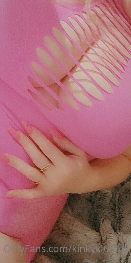 kinkykitadoll star beautiful pics