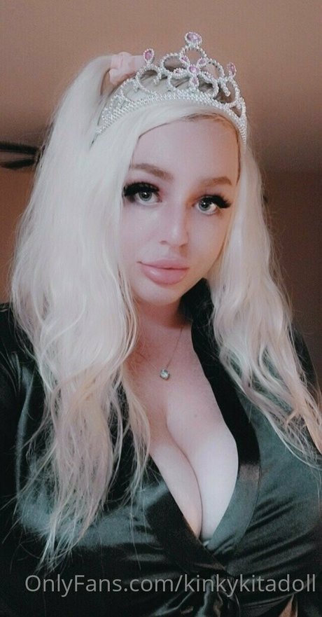 kinkykitadoll model sexy img