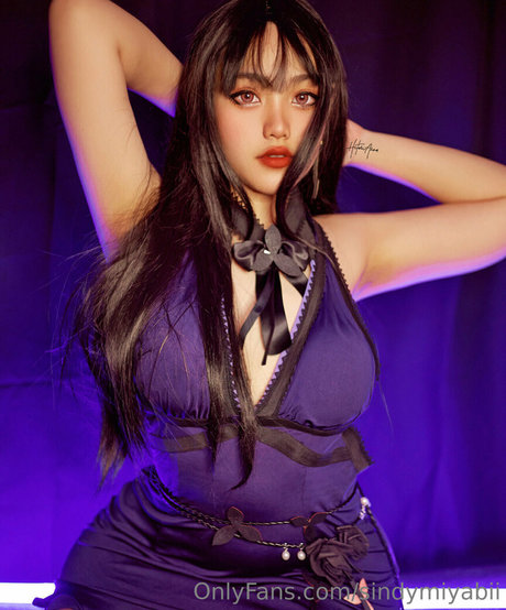sindymiyabii star hot gallery