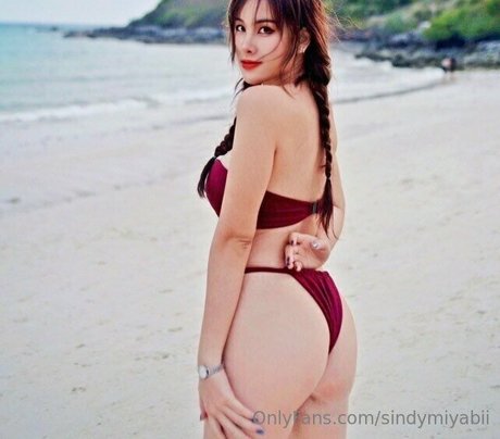 sindymiyabii pornstar hot photos