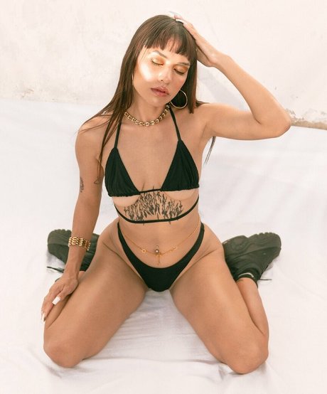 ohdulceari model high quality photos