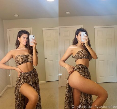 lylastonefree pornographic star images