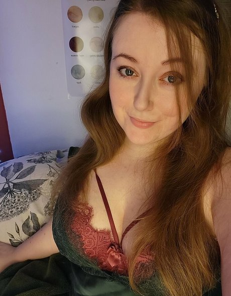 LilyMarie star nudes photo