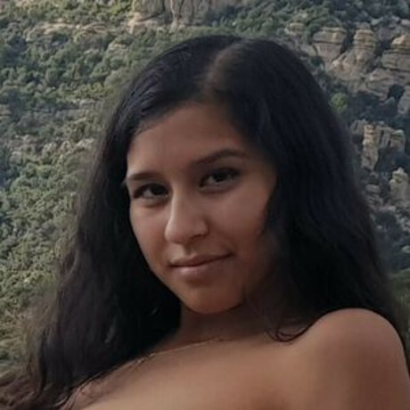 MissFine free model photos