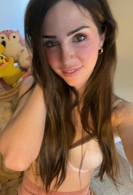 Sarah Hills nude actress galleries