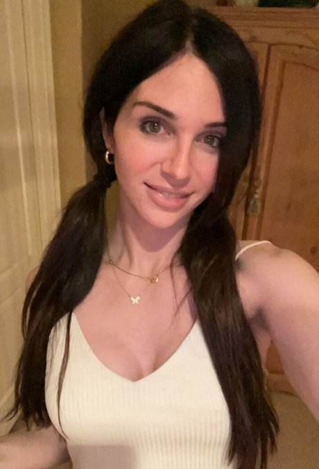 Sarah Hills top actress archive