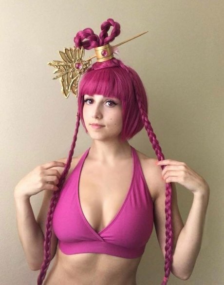 Lucid Dreamer Cosplay star free image