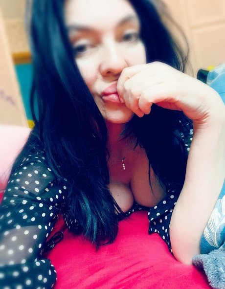 Mamaogra model perfect images