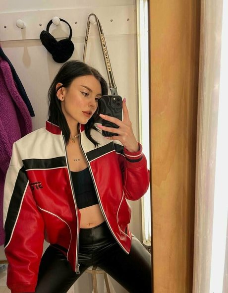 emyraine actress pics