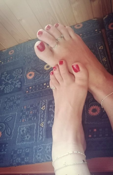 lombardicyara nudes model picture