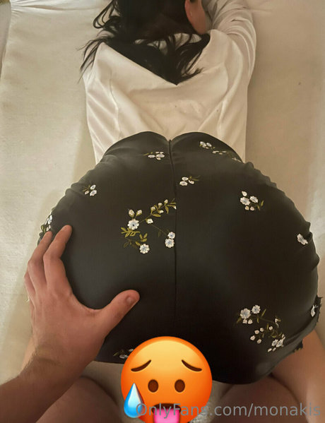 monakis naked star archive