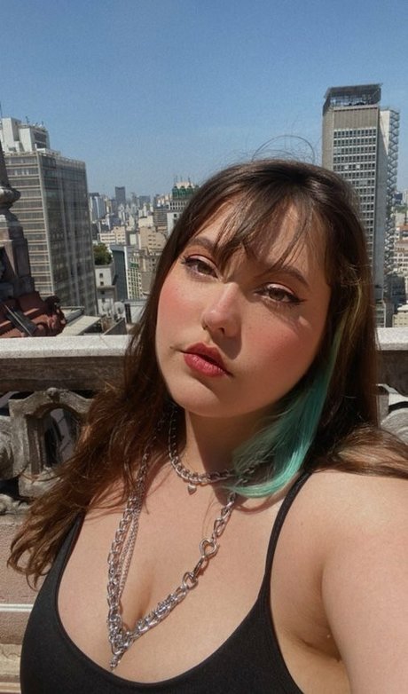 RED Mariana best actress picture