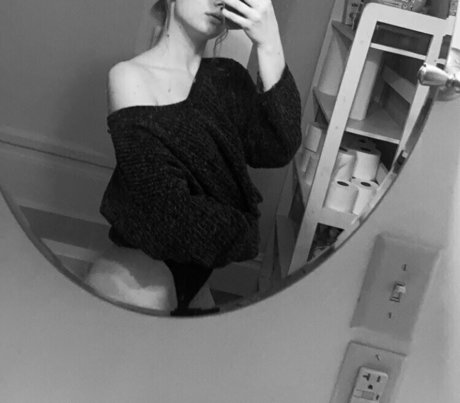 violetsuccubi star xxx pictures