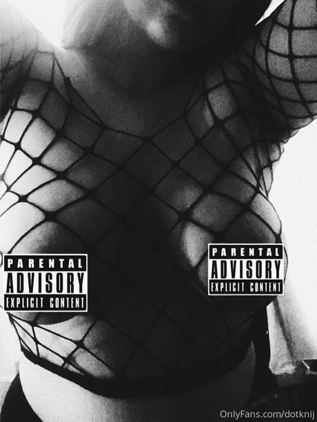 dotknij naked star pics