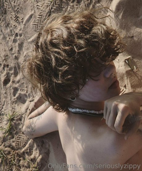 seriouslyzippy free actress pictures